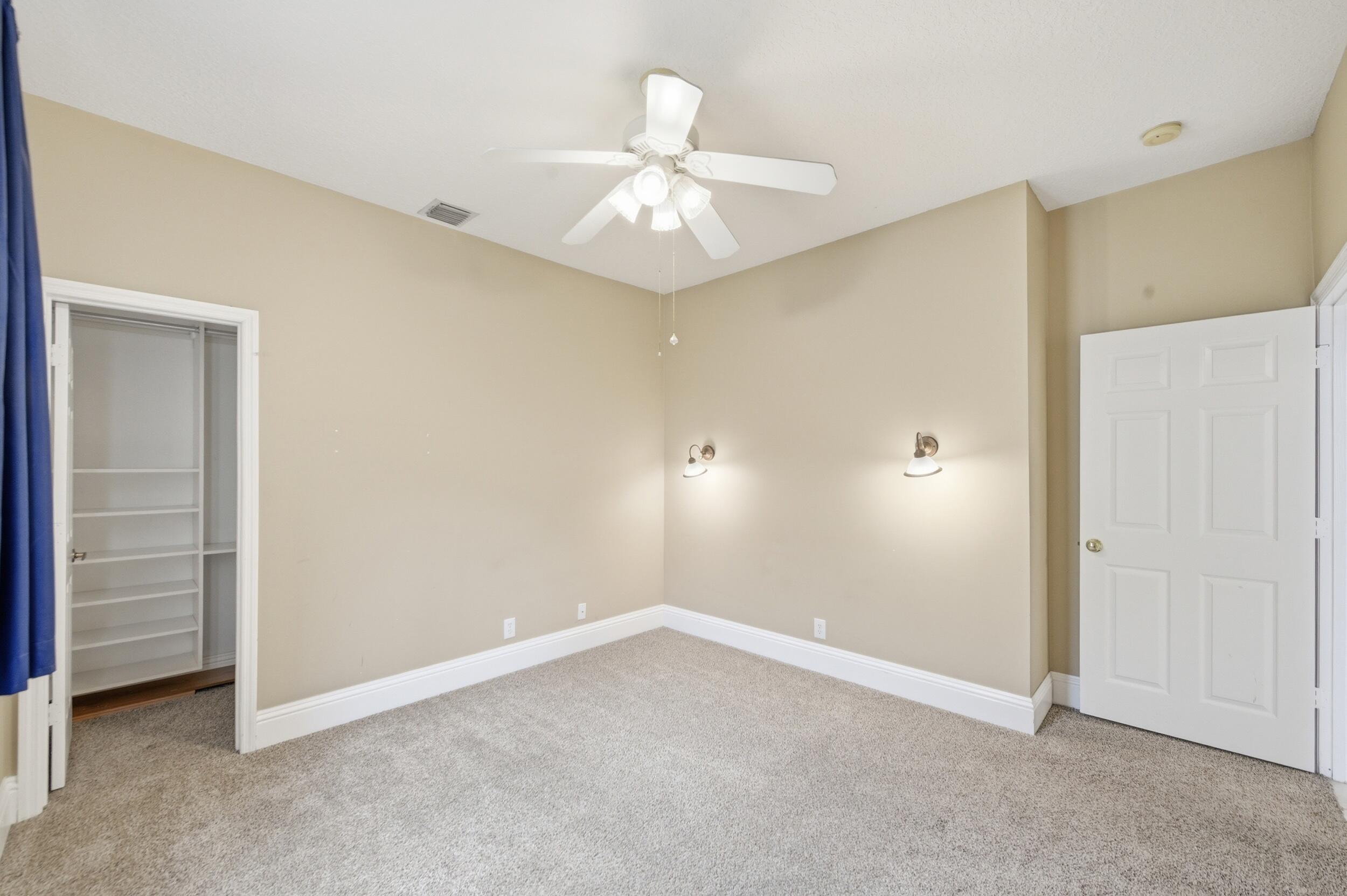 CORAL CREEK REPLAT NO 3 - Residential