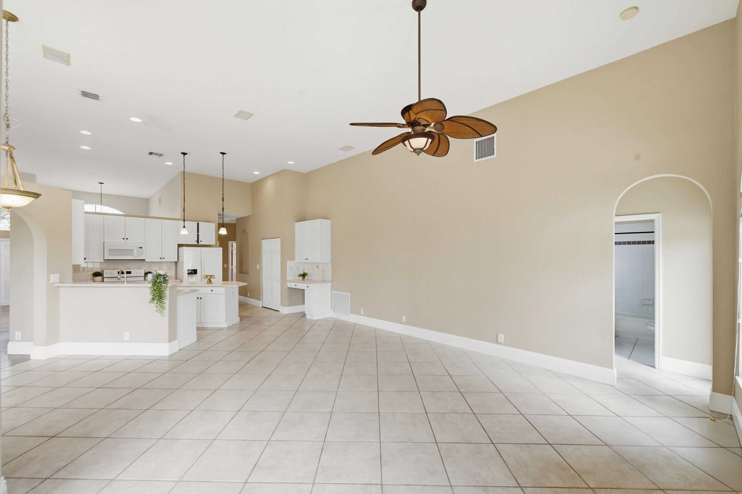 CORAL CREEK REPLAT NO 3 - Residential