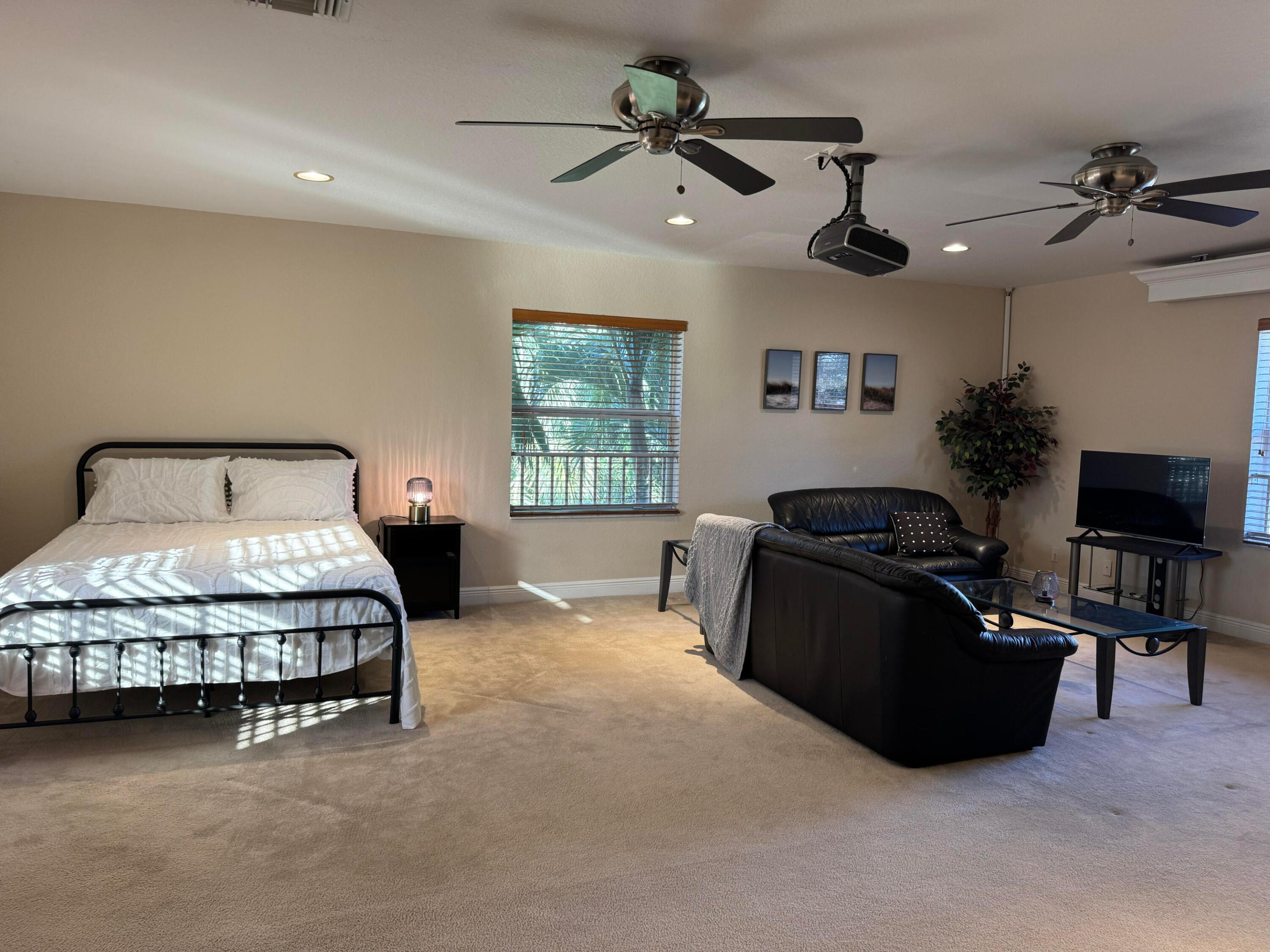 PINE TREE ESTATES - Residential