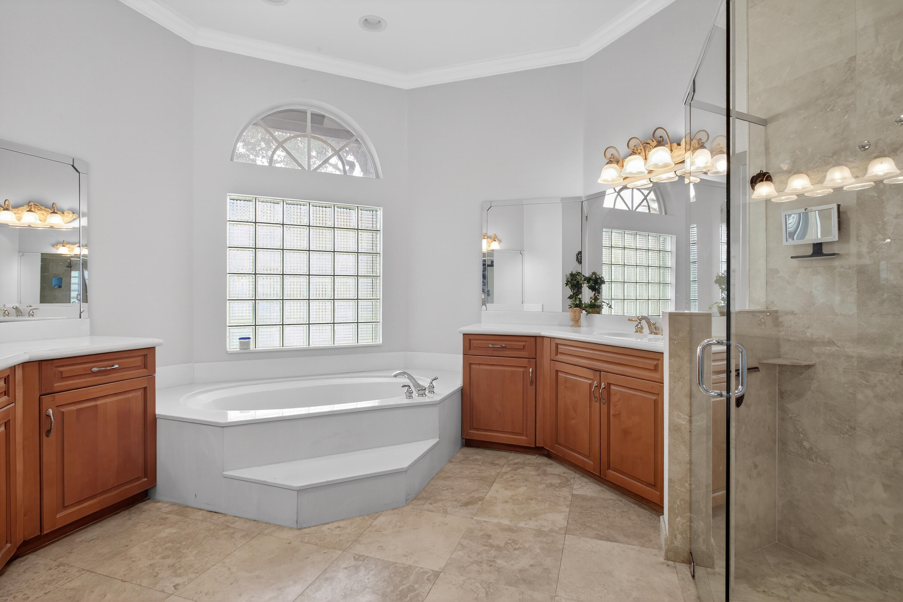 PINE TREE ESTATES - Residential