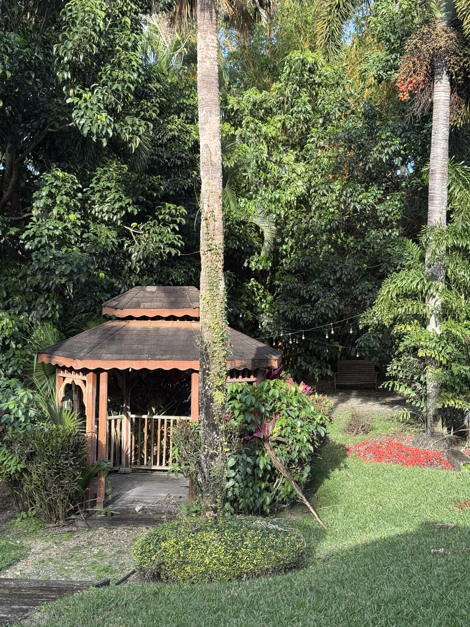 PINE TREE ESTATES - Residential
