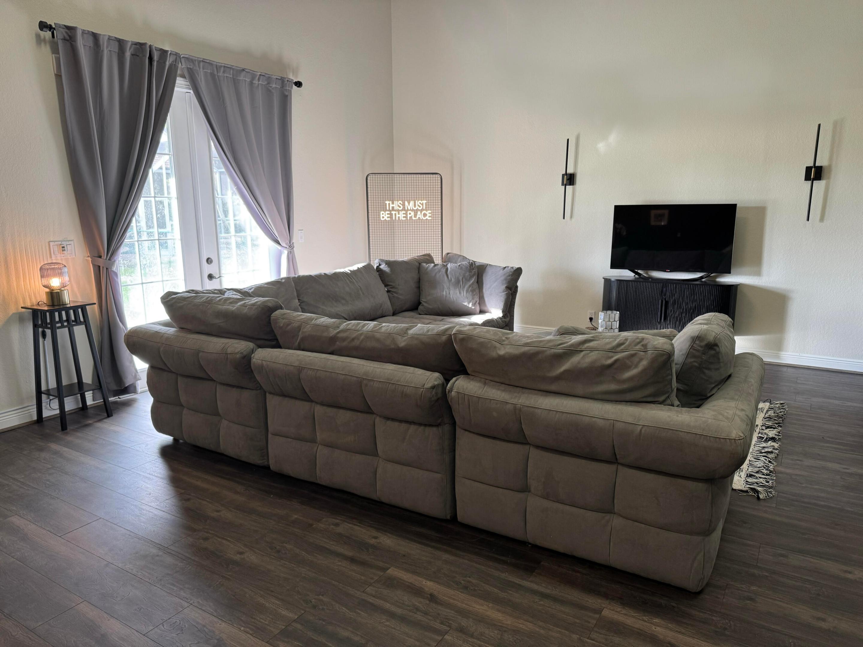 PINE TREE ESTATES - Residential
