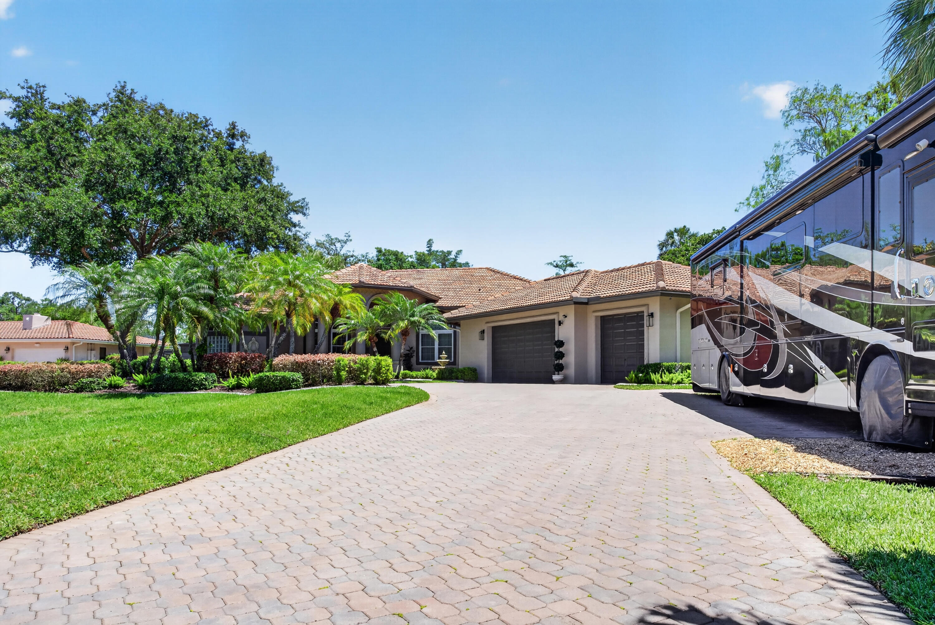 PINE TREE ESTATES - Residential
