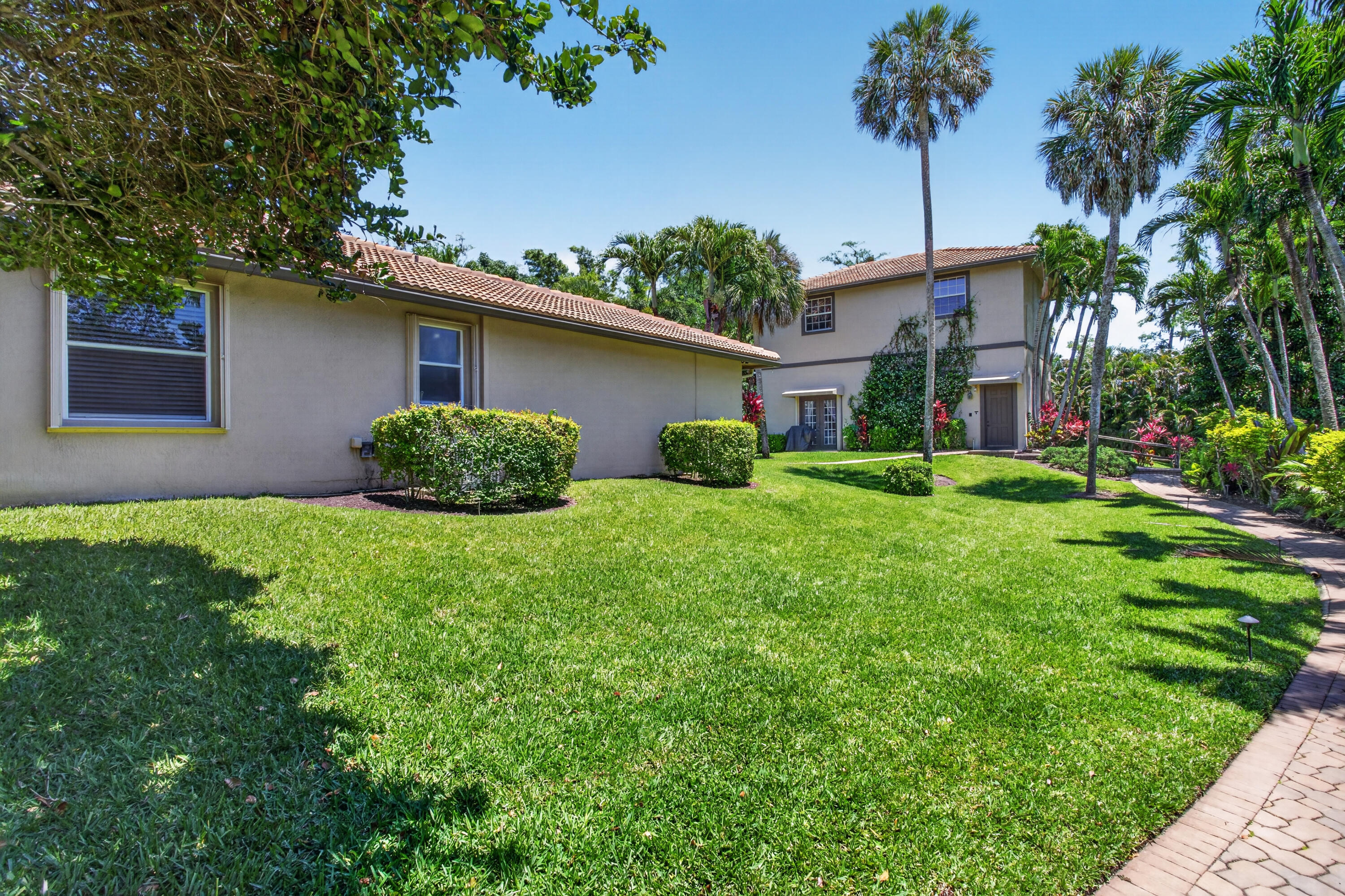 PINE TREE ESTATES - Residential