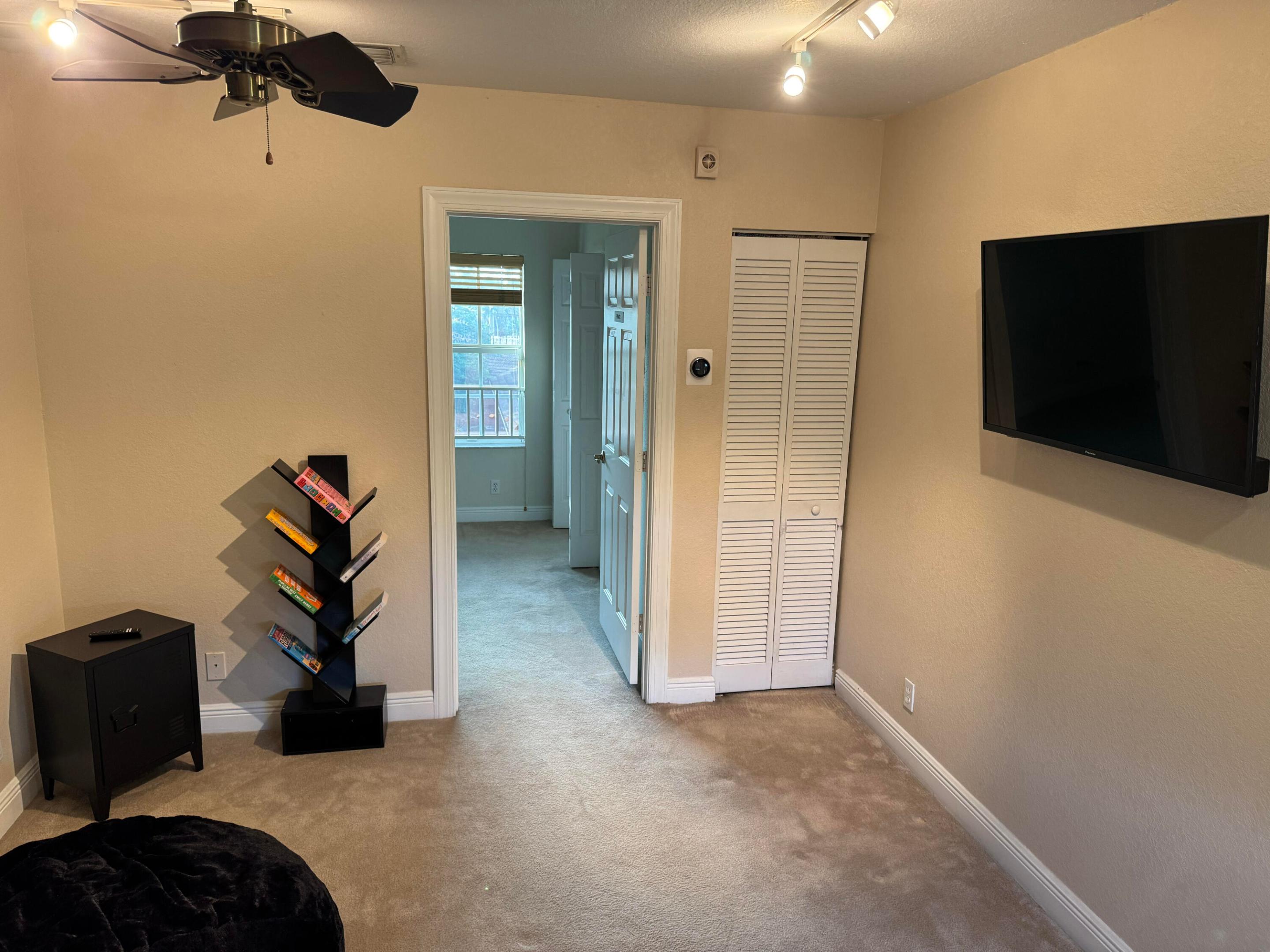 PINE TREE ESTATES - Residential