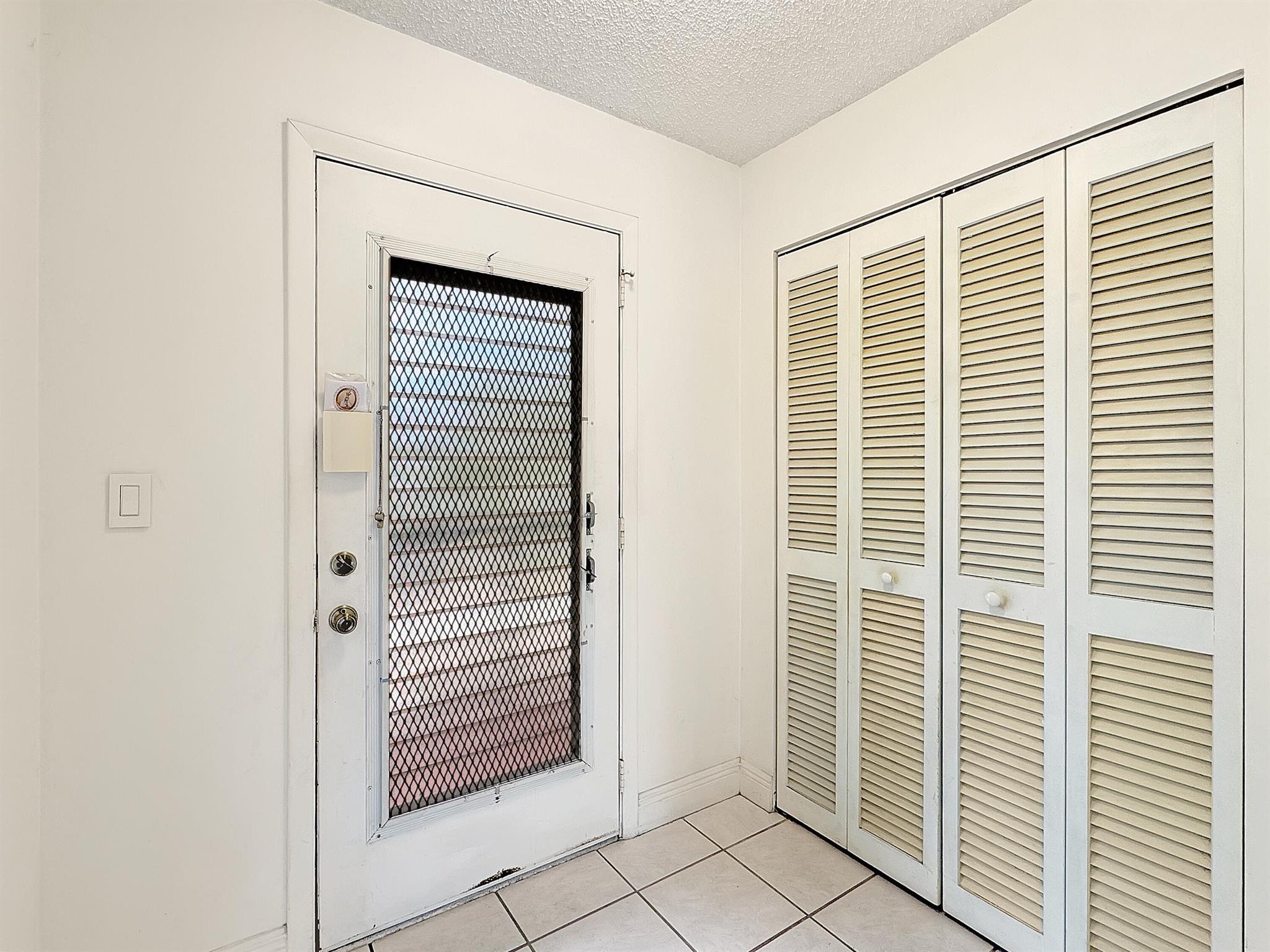 4960 E Sabal Palm Boulevard 206