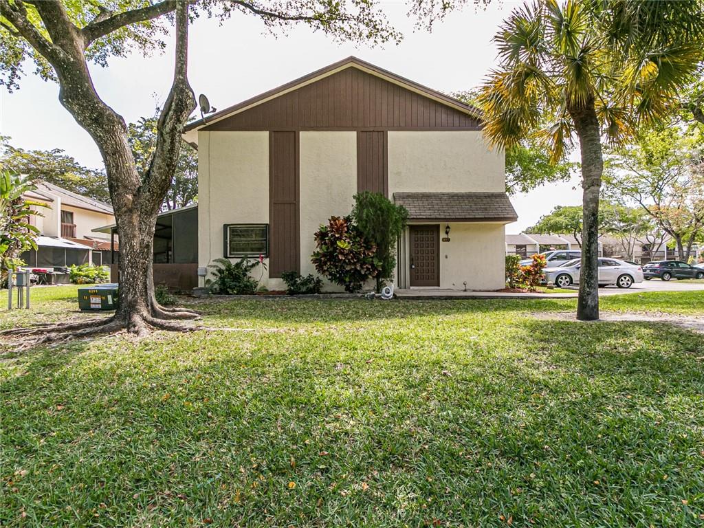 VILLAGER TOWNHOMES - Residential