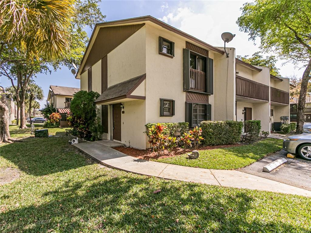 VILLAGER TOWNHOMES - Residential