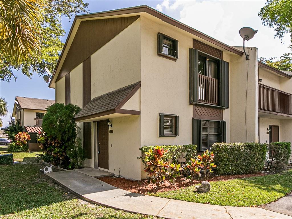 VILLAGER TOWNHOMES - Residential