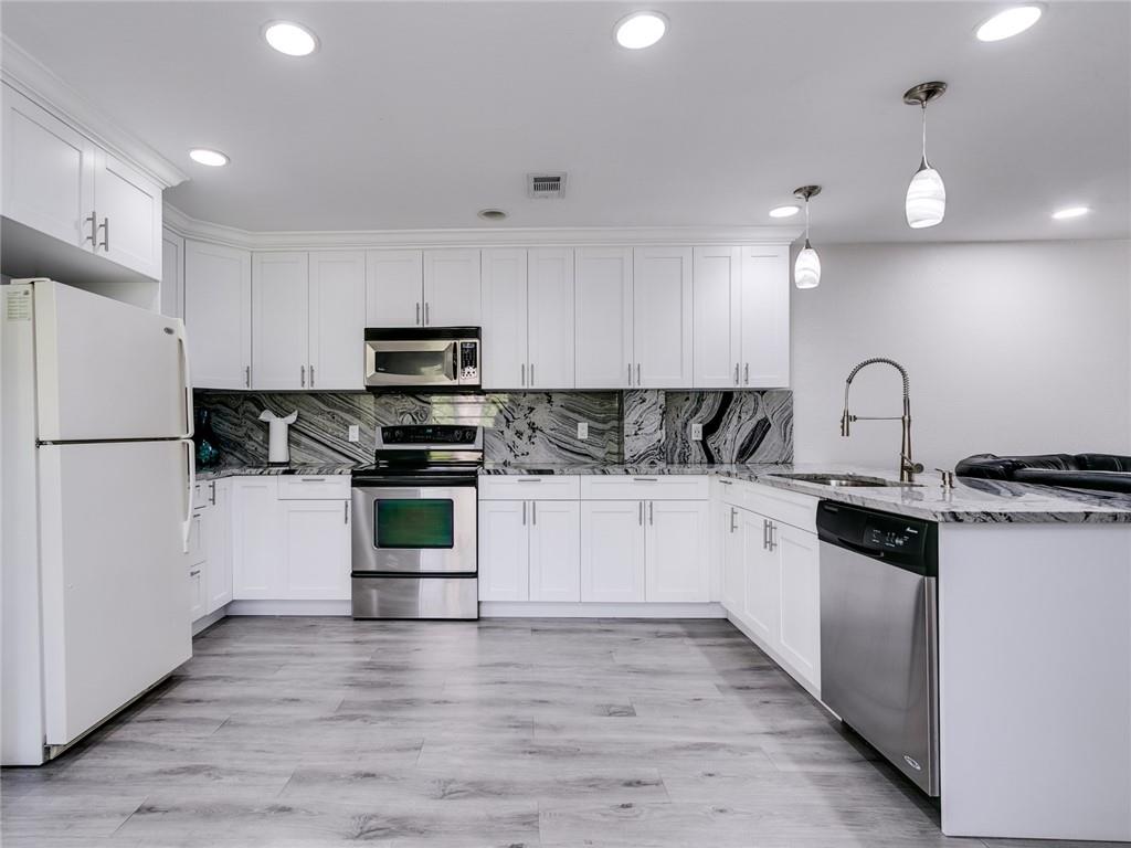 VILLAGER TOWNHOMES - Residential