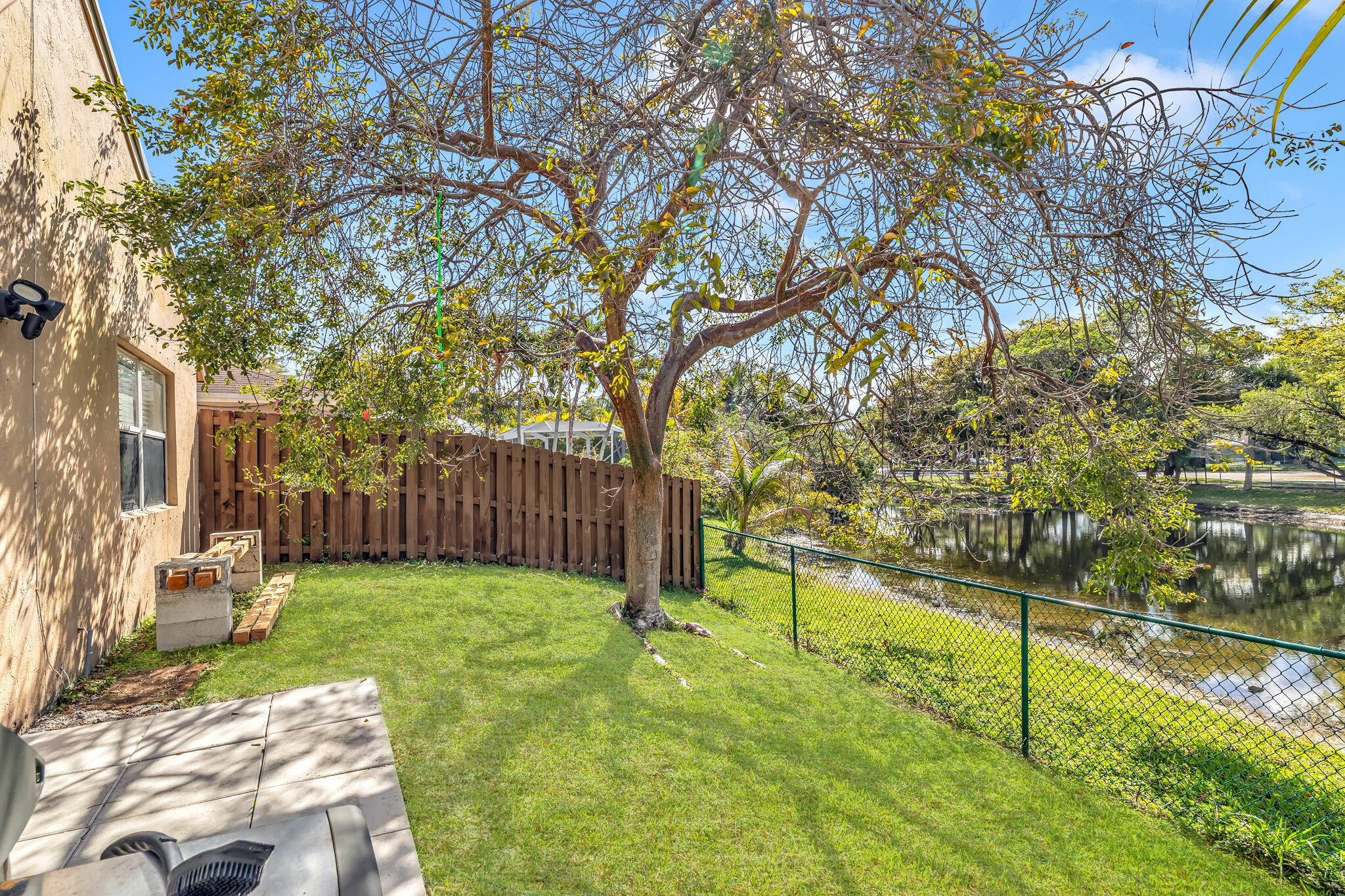 CENTURA PARC AT COCONUT CREEK - Residential