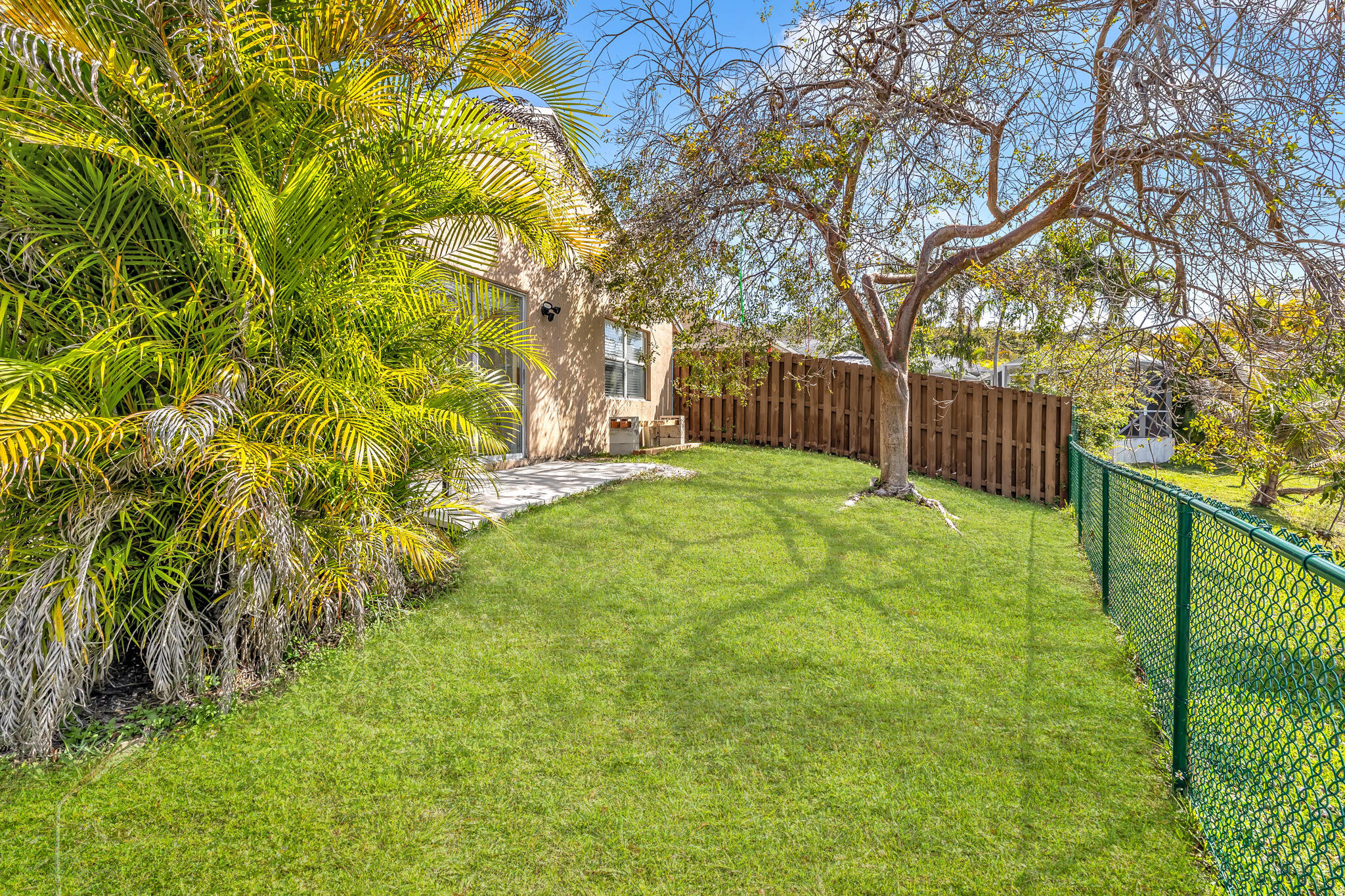 CENTURA PARC AT COCONUT CREEK - Residential