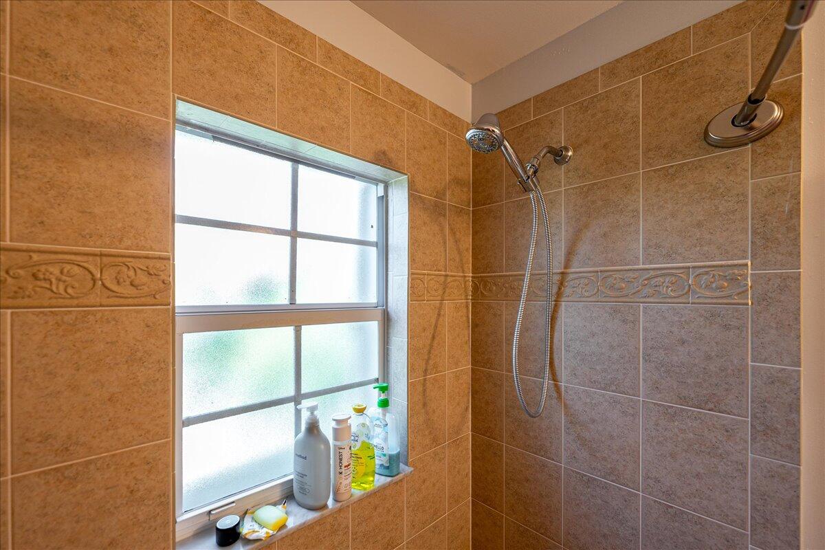 EAST LAKE VILLAGE NO 2 - Residential