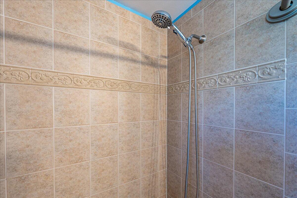 EAST LAKE VILLAGE NO 2 - Residential