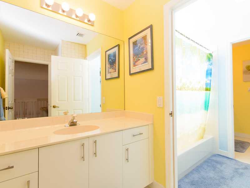 MAYFAIR AT PARKLAND 155-9 - Residential