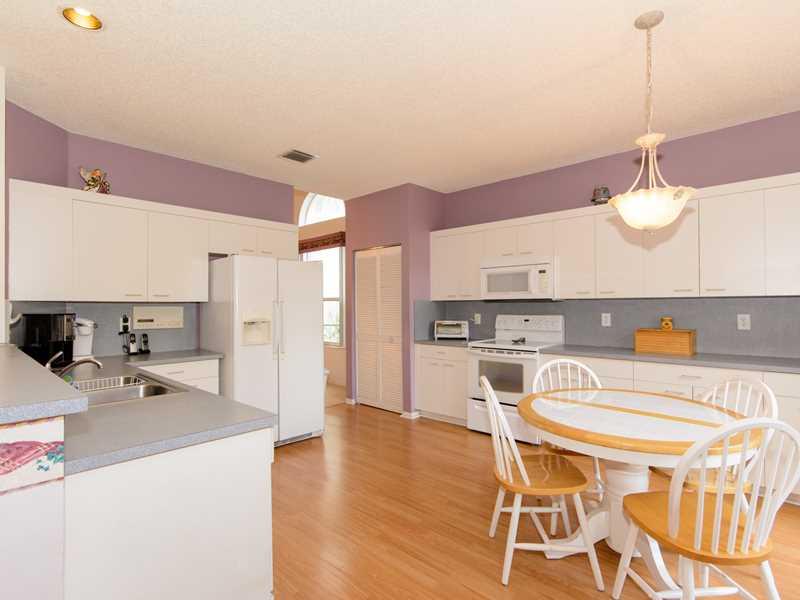 MAYFAIR AT PARKLAND 155-9 - Residential