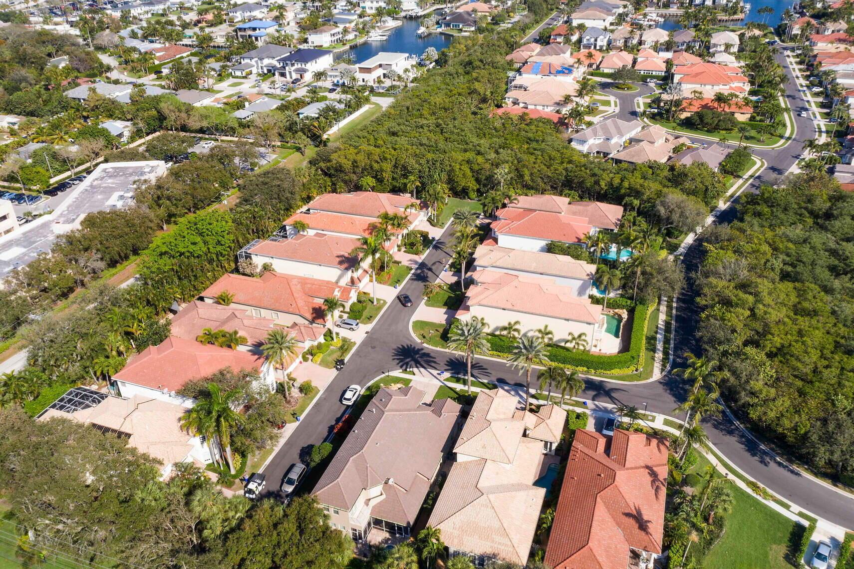 703 Voyager Lane
