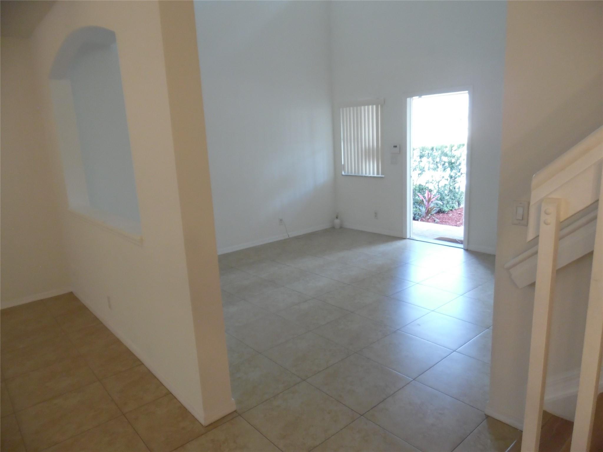 Sunrise Golf Village - Residential Lease