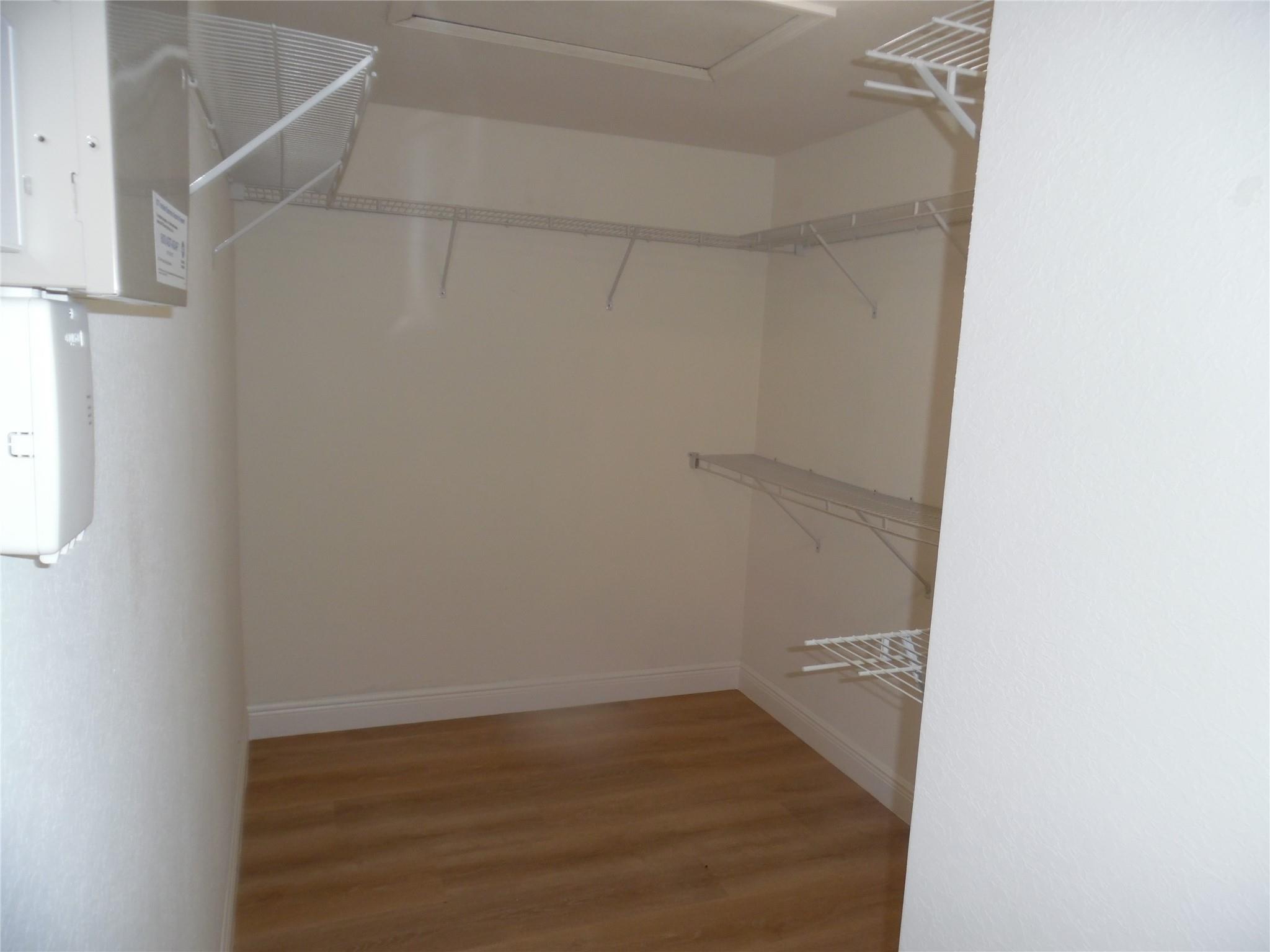 Sunrise Golf Village - Residential Lease