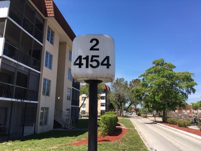 MANORS OF INVERRARY I-2 - Residential Lease