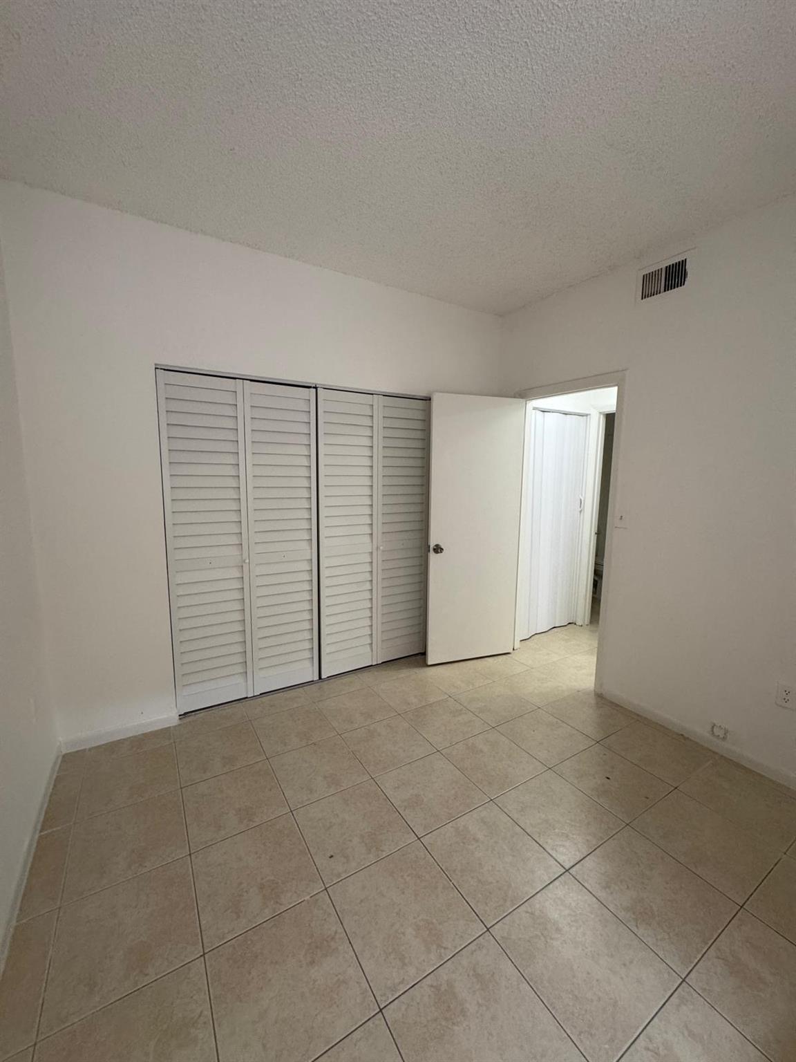 2421 NW 96th Ter 20F