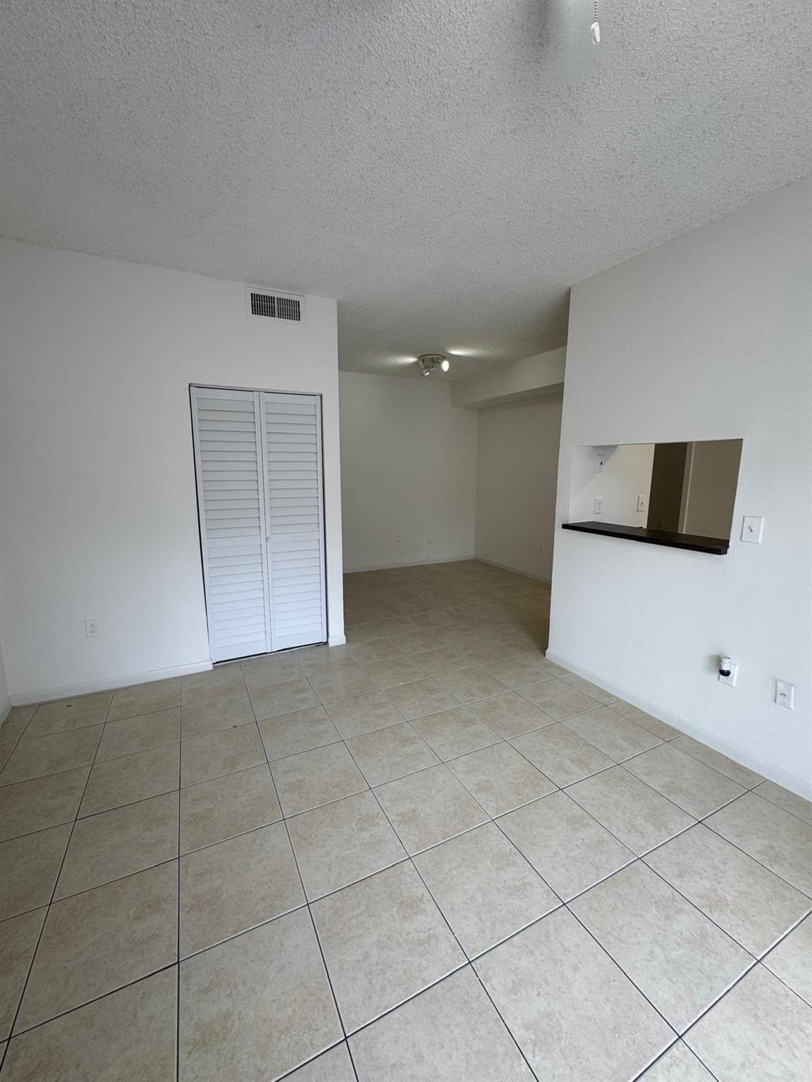 2421 NW 96th Ter 20F