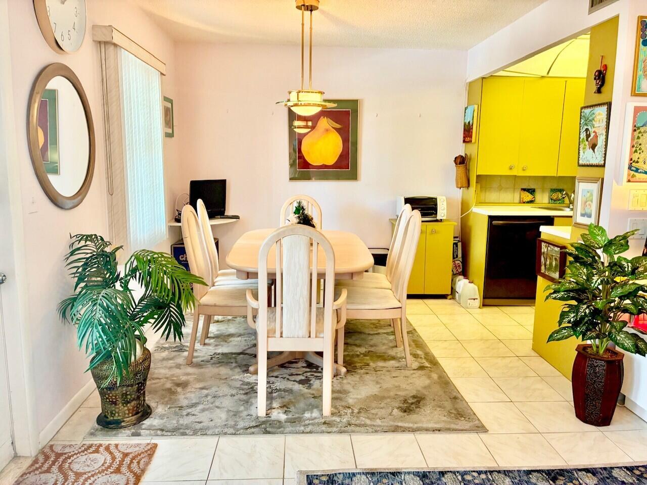 OAKRIDGE A CONDO - Residential