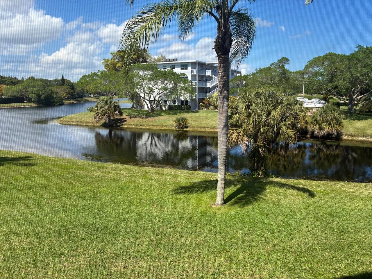 OAKRIDGE A CONDO - Residential