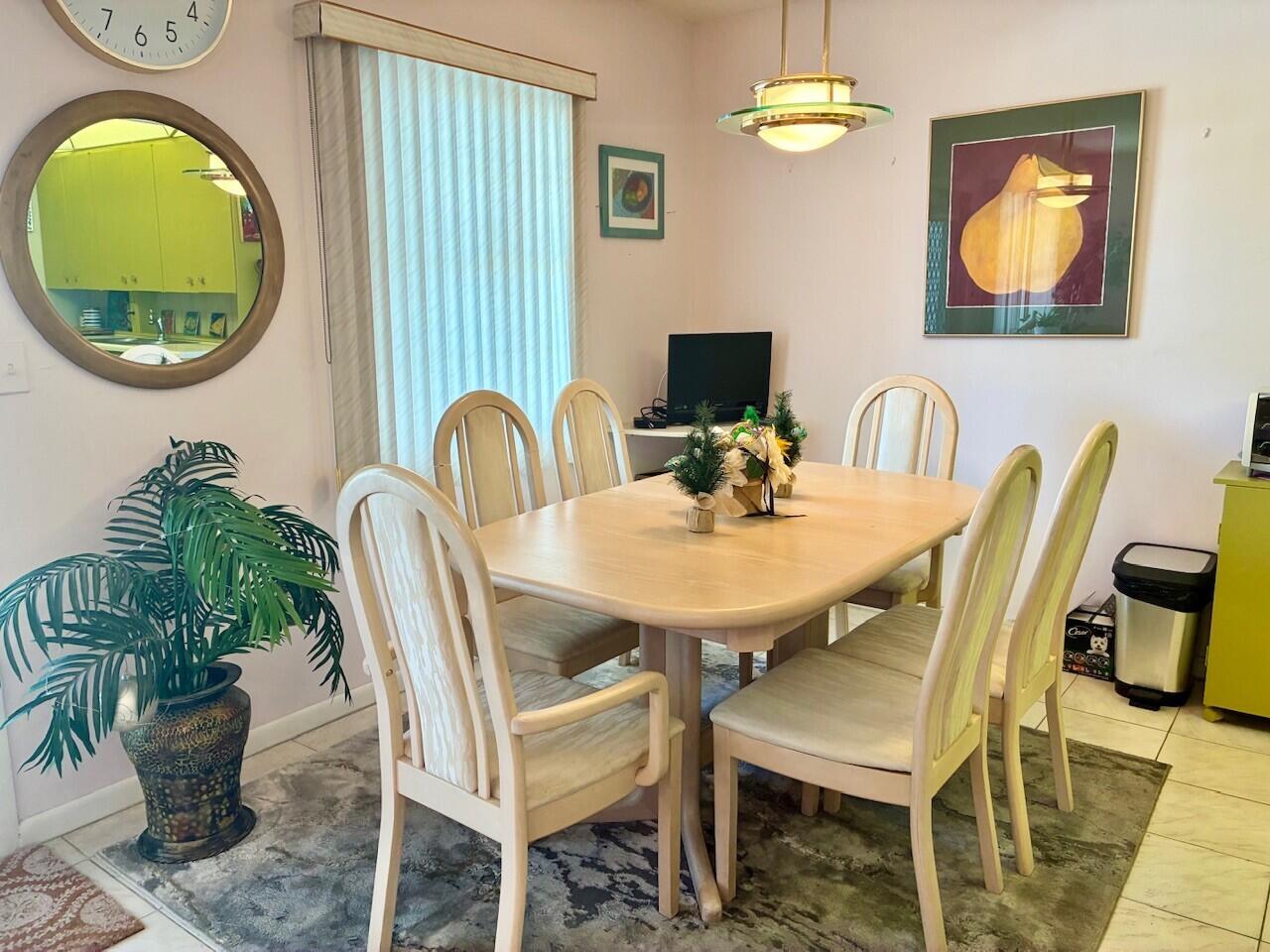 OAKRIDGE A CONDO - Residential