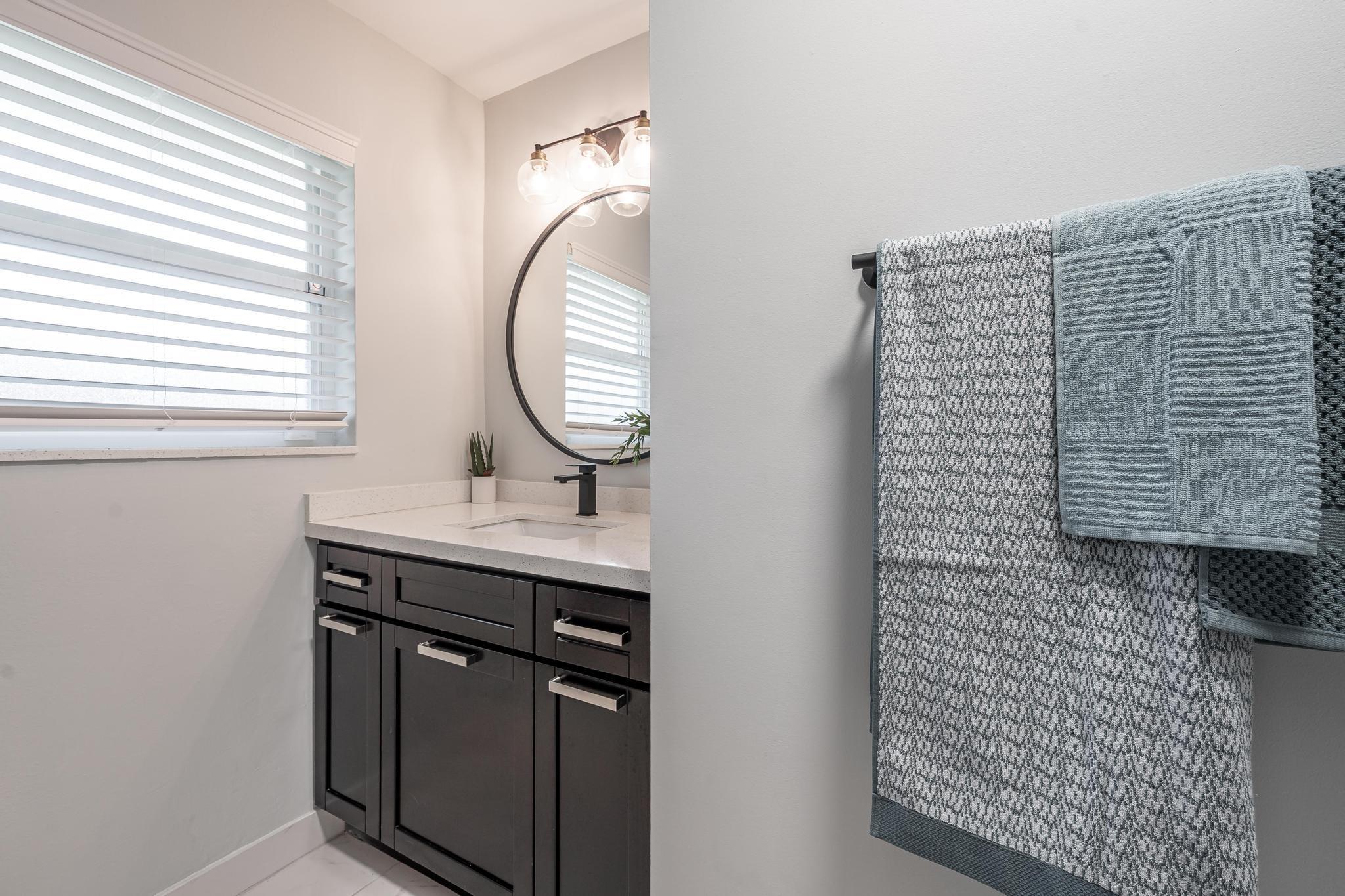 Imperial Point 1 Sec 53-4 - Residential Lease