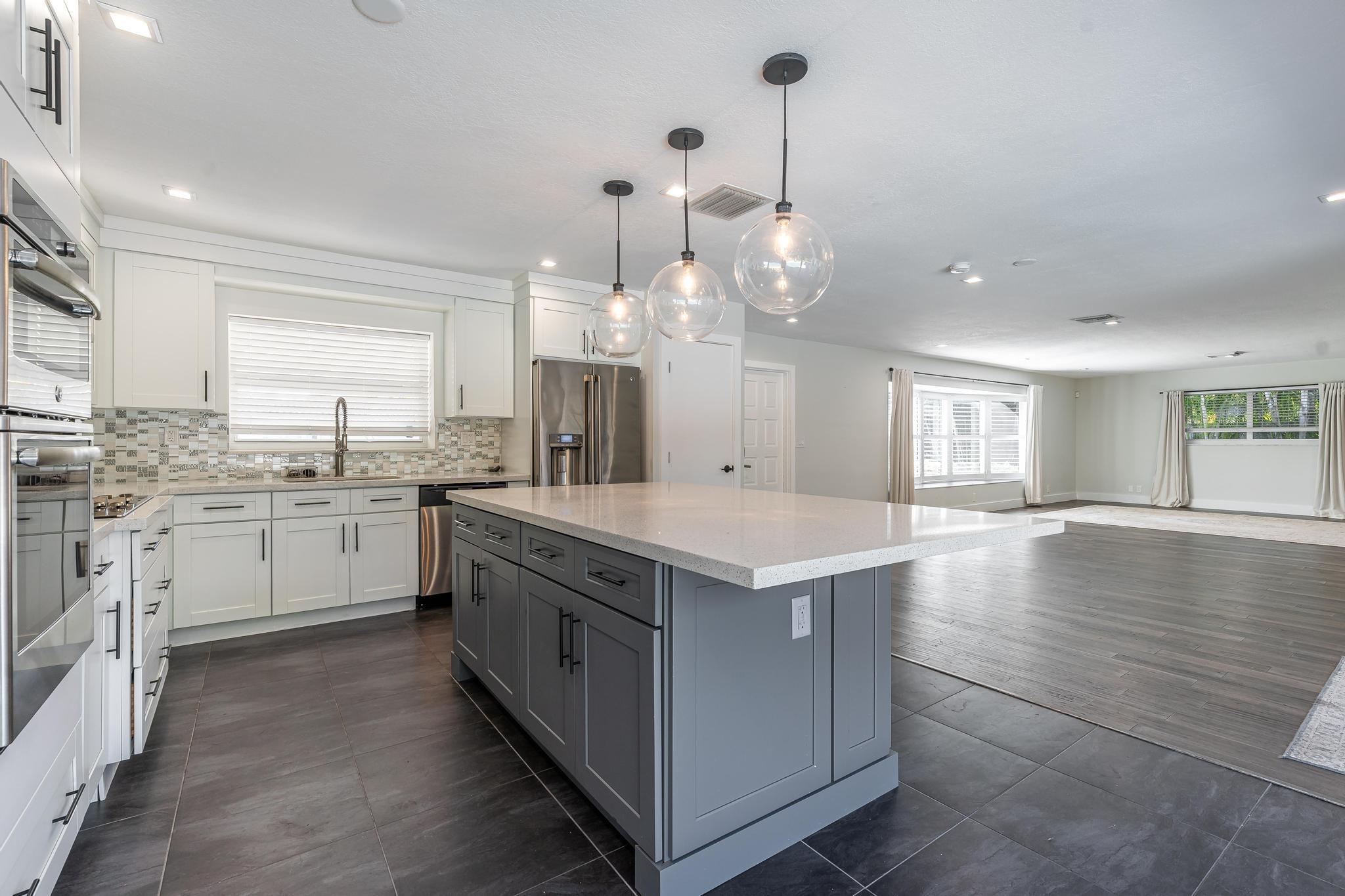 Imperial Point 1 Sec 53-4 - Residential Lease