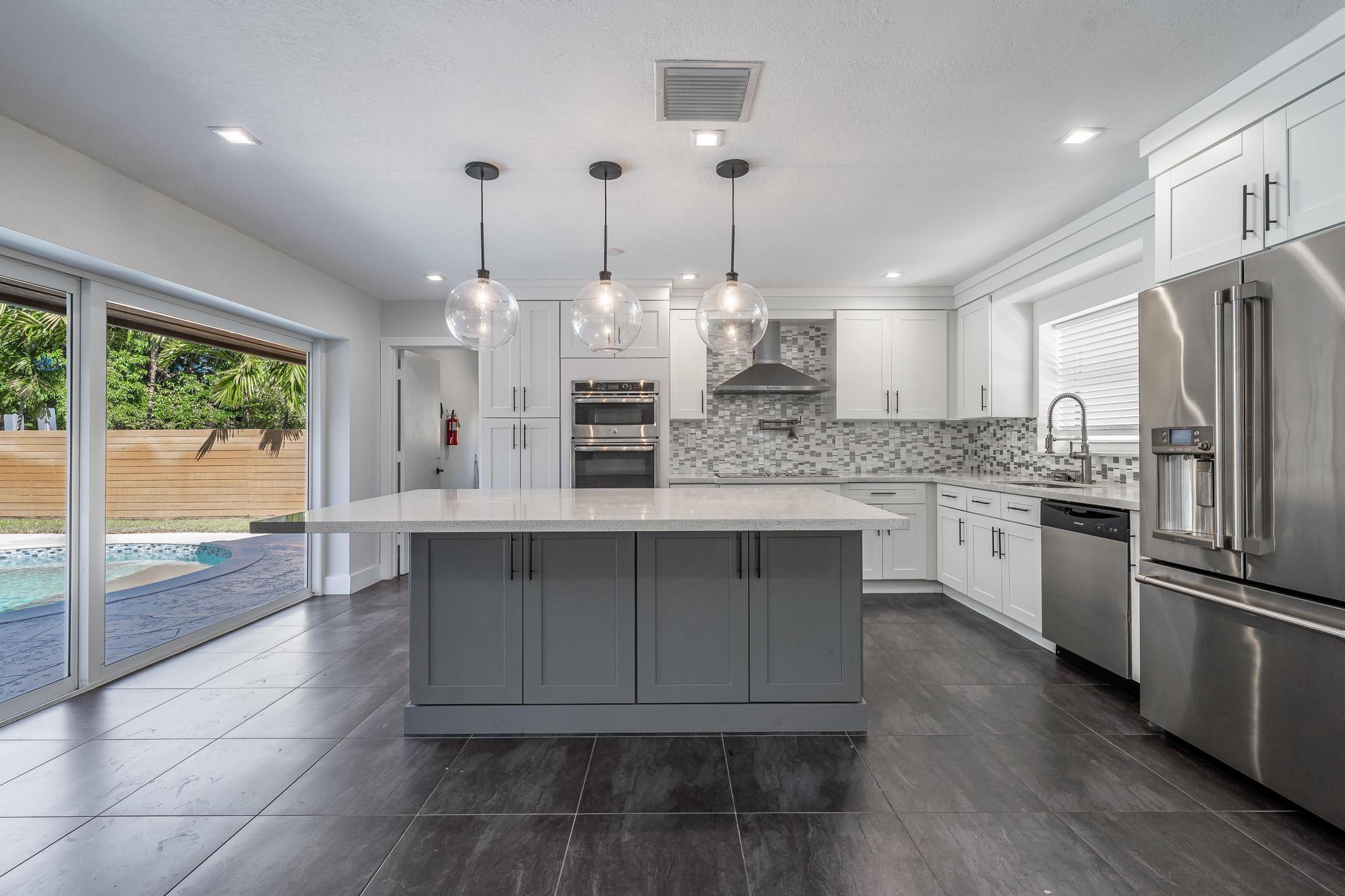 Imperial Point 1 Sec 53-4 - Residential Lease