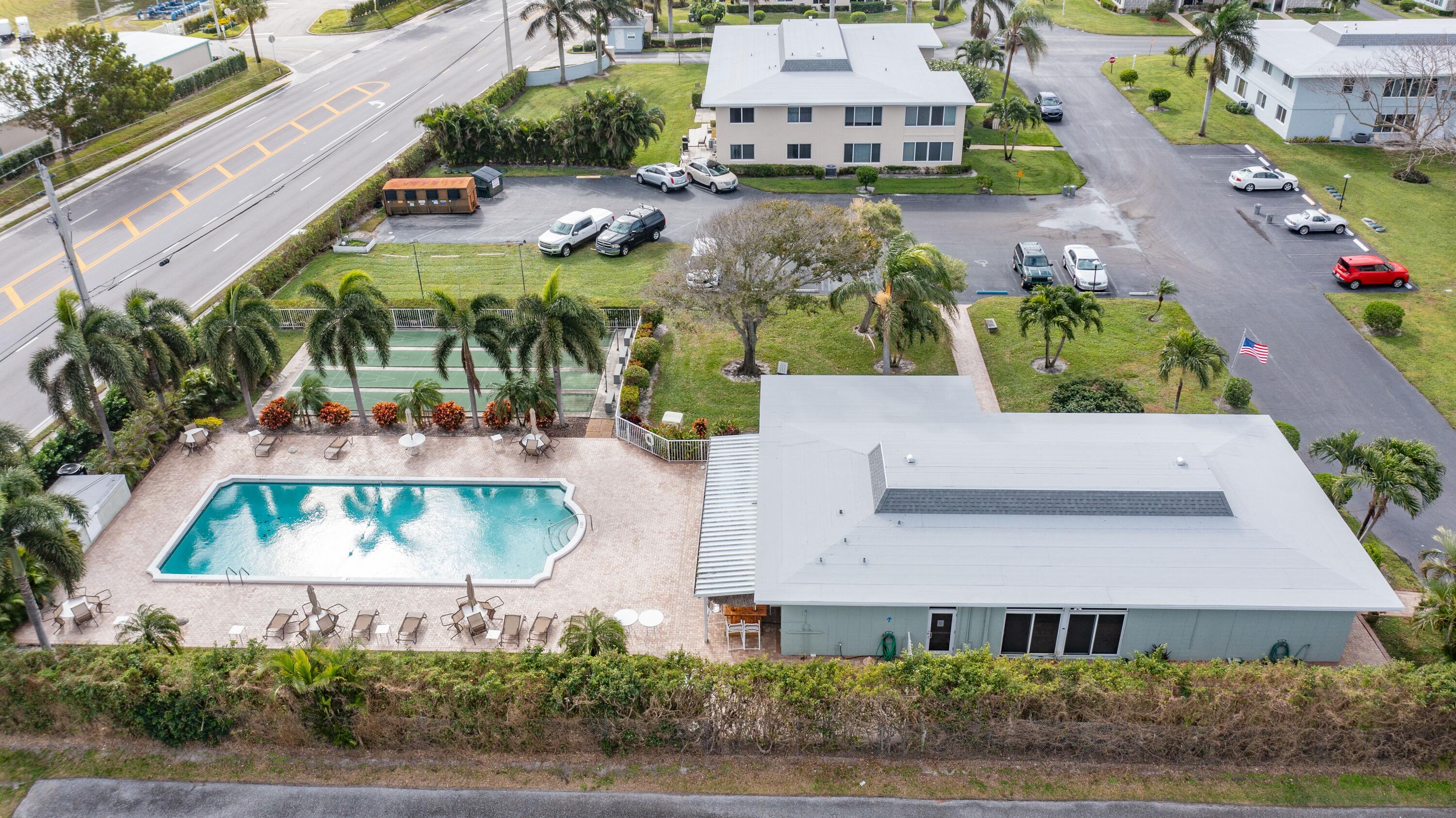 HIGH POINT WEST CONDO - Residential