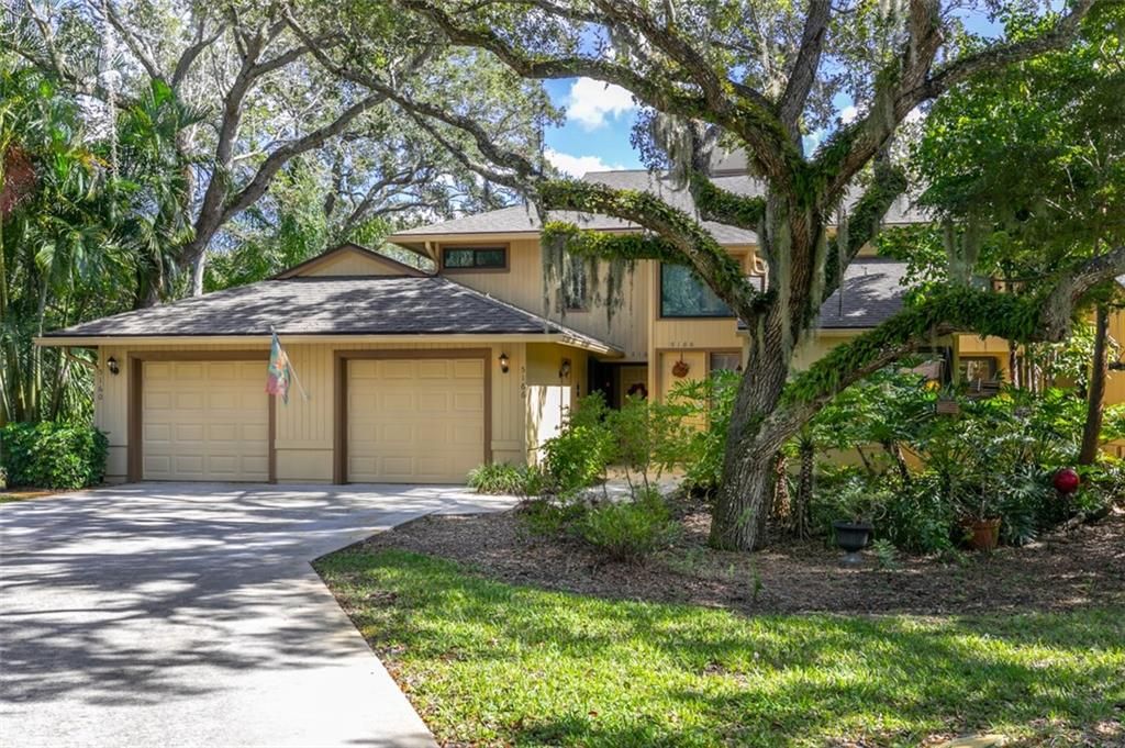 Photo of 5160 SE Schooner Oaks Way #5160, Stuart, FL 34997 (MLS # F10357419)