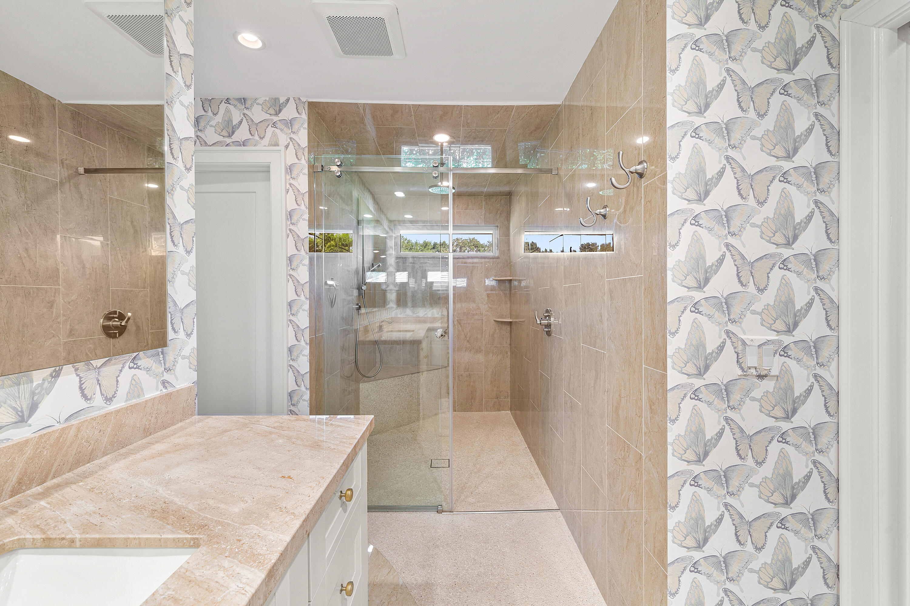 DELRAY DUNES GARDEN VILLAS CONDO - Residential