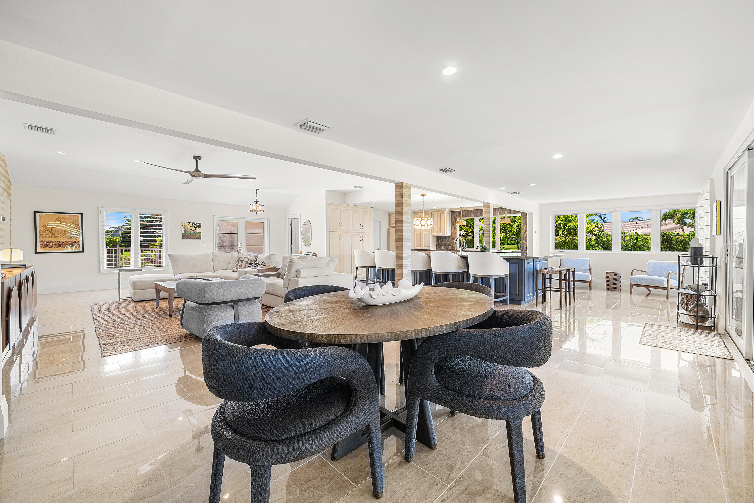 DELRAY DUNES GARDEN VILLAS CONDO - Residential