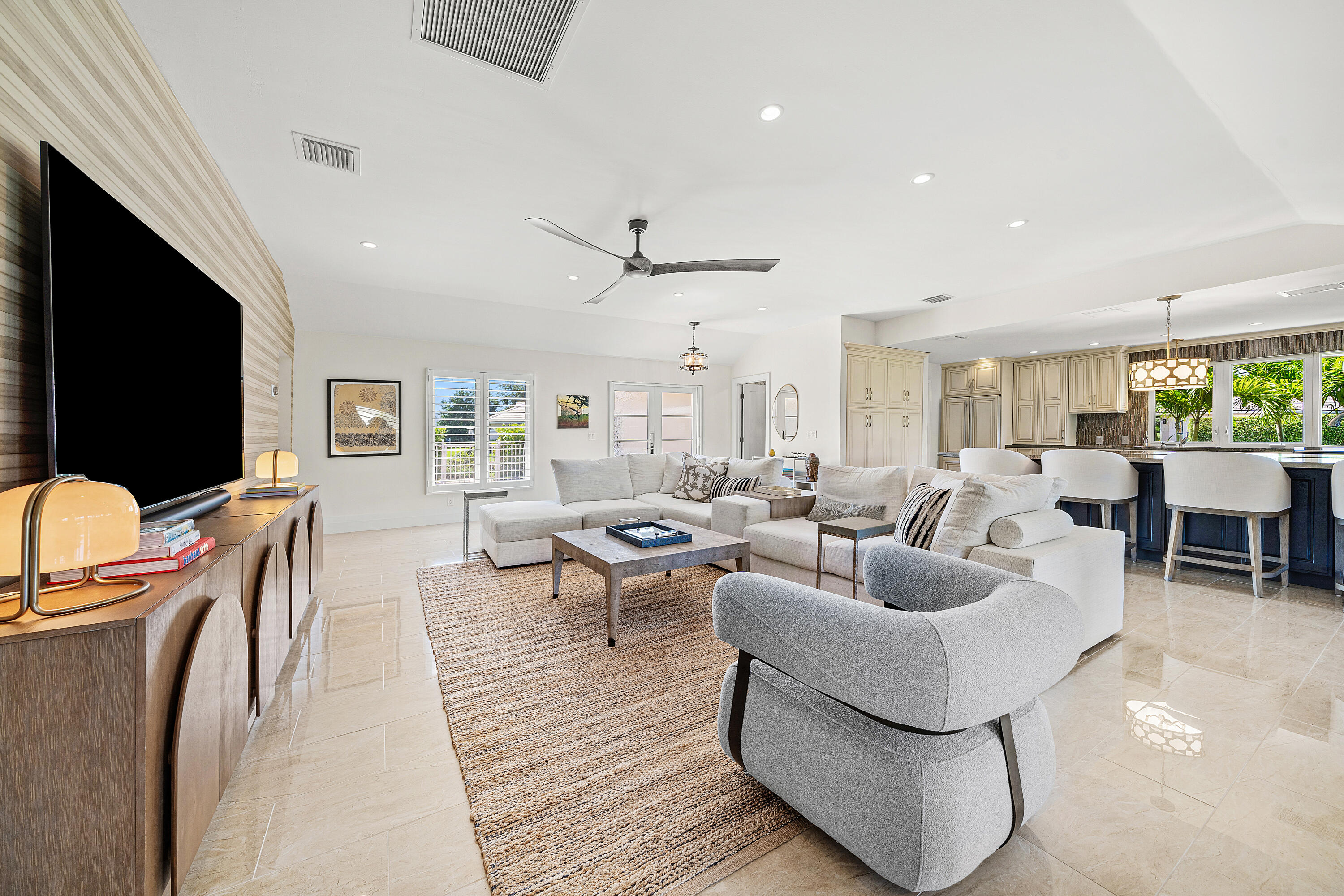 DELRAY DUNES GARDEN VILLAS CONDO - Residential