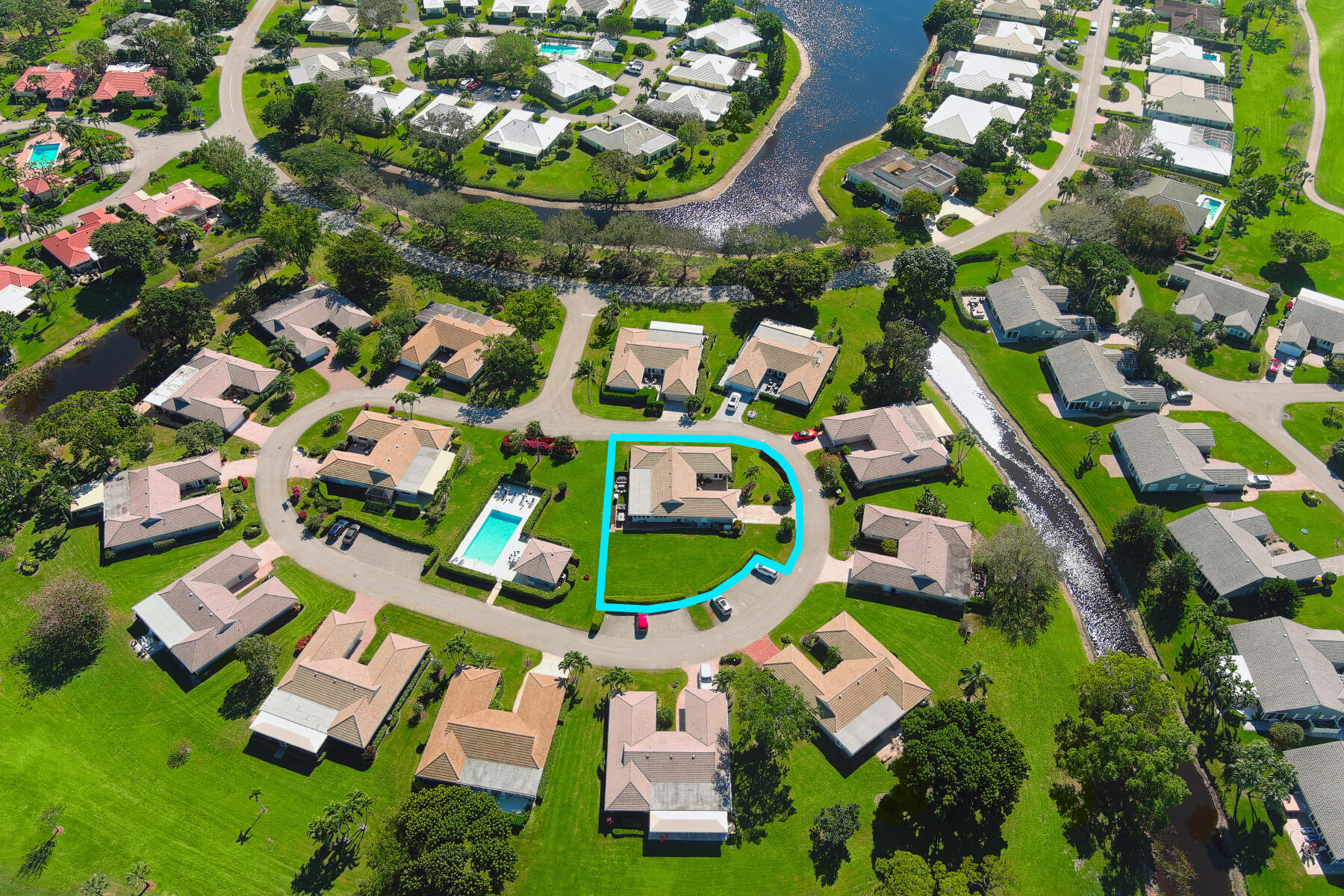 DELRAY DUNES GARDEN VILLAS CONDO - Residential