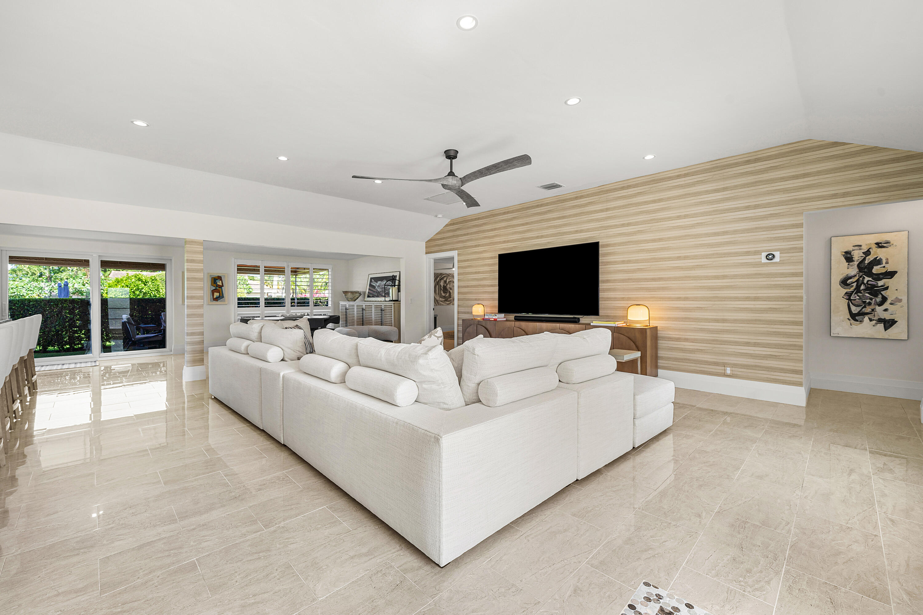 DELRAY DUNES GARDEN VILLAS CONDO - Residential
