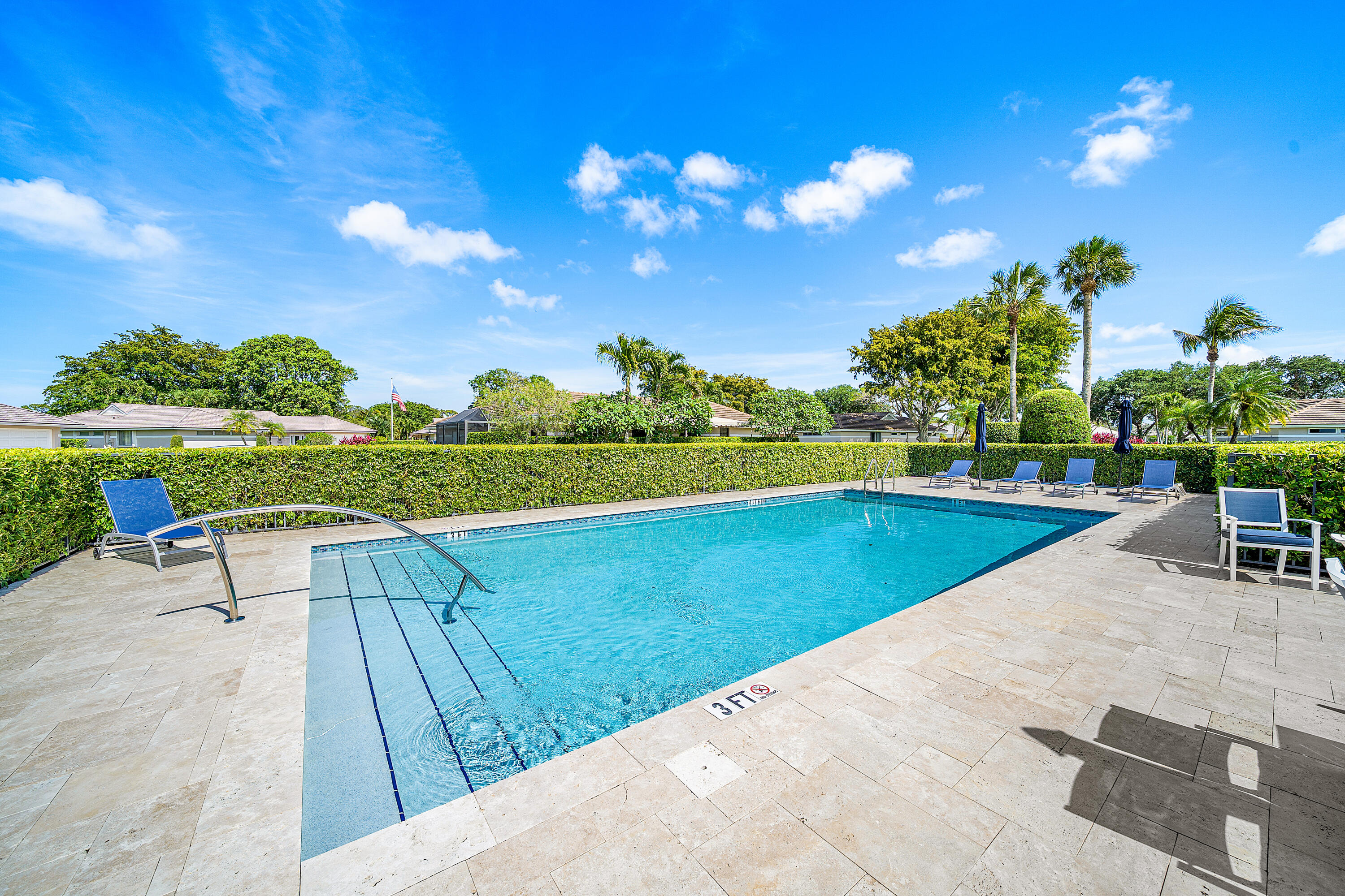 DELRAY DUNES GARDEN VILLAS CONDO - Residential