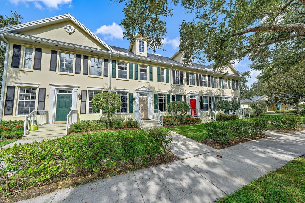 Photo of 118 Day Lily Drive, Jupiter, FL 33458 (MLS # R11015901)