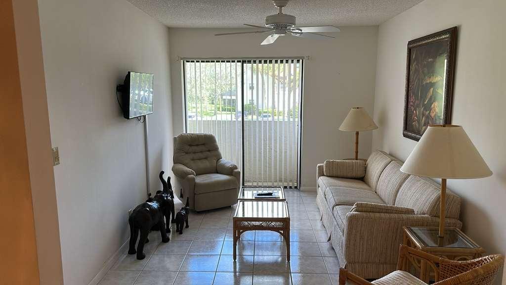 LUCERNE PARK CONDS 1, 1A, - Residential Lease