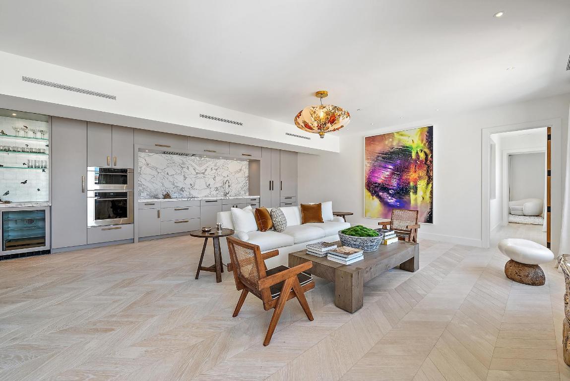 150 Bradley Place 712