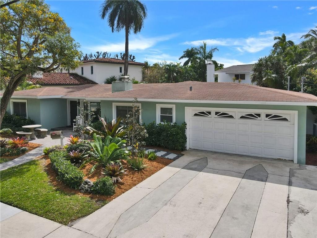 Photo of 900 S Rio Vista Blvd., Fort Lauderdale, FL 33316 (MLS # F10275044)