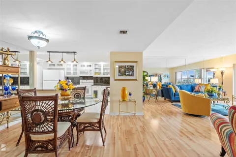 3850 Galt Ocean Dr Unit 210, Fort Lauderdale, FL MLS: F10407370