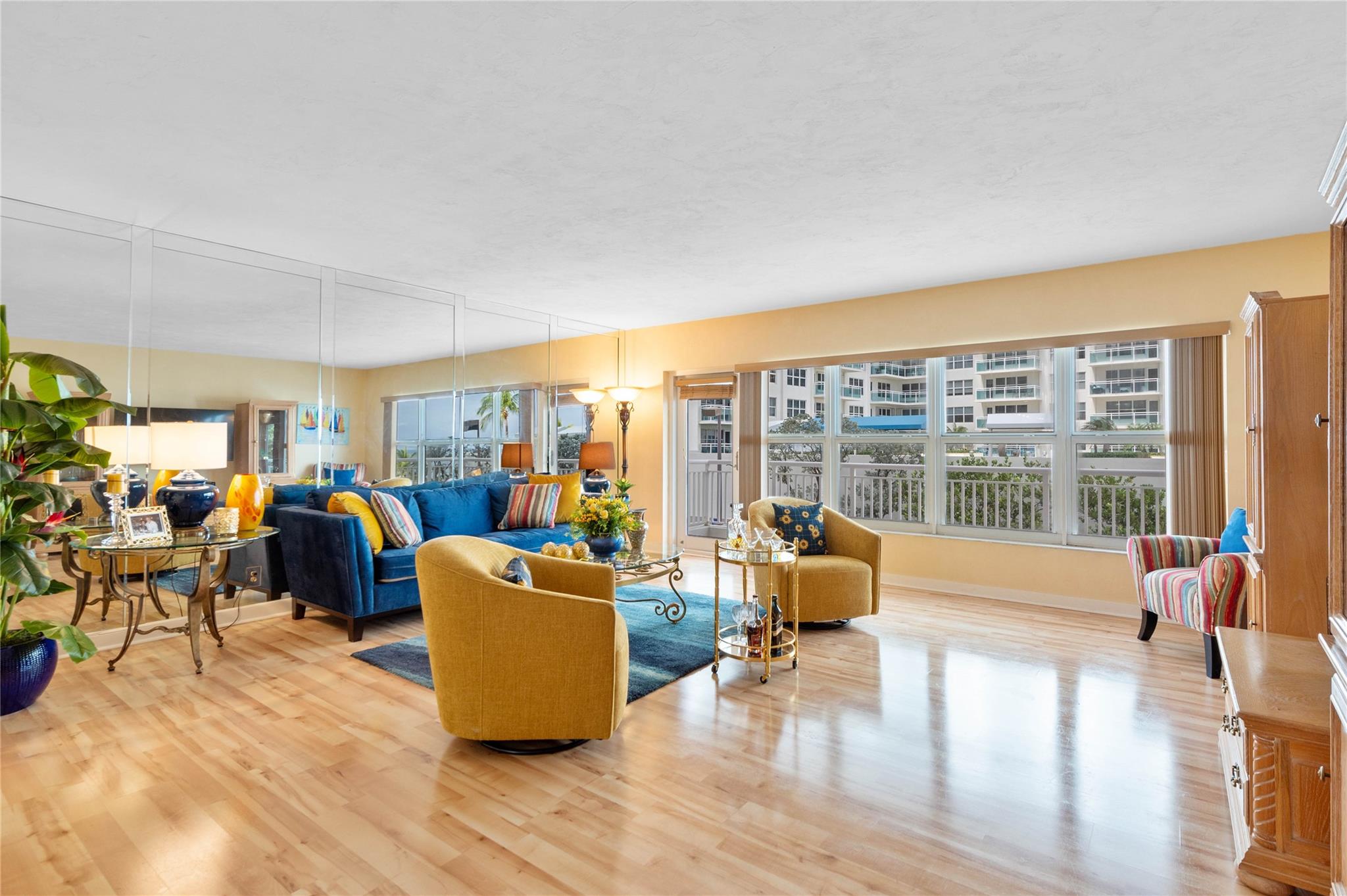 3850 Galt Ocean Dr 210