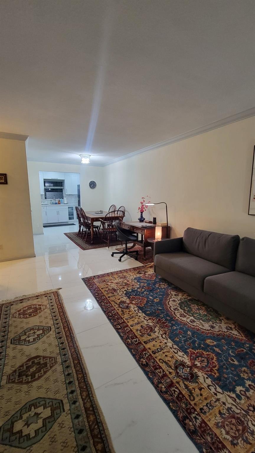 Suburbanite Condo - Residential Lease