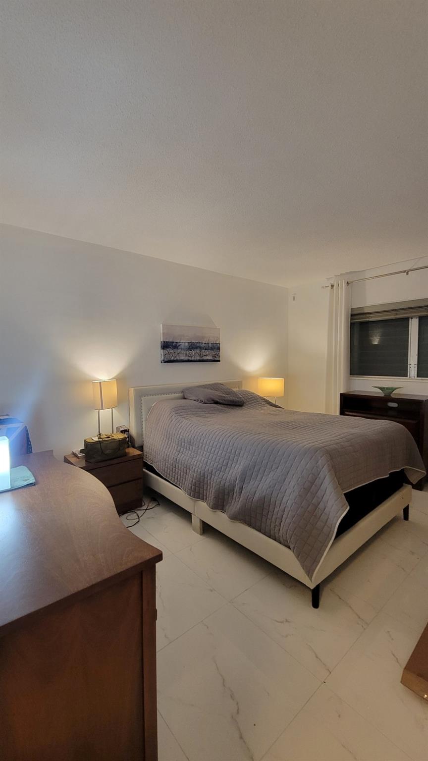 Suburbanite Condo - Residential Lease