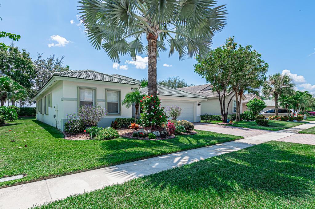 VENETIAN ISLES - Residential