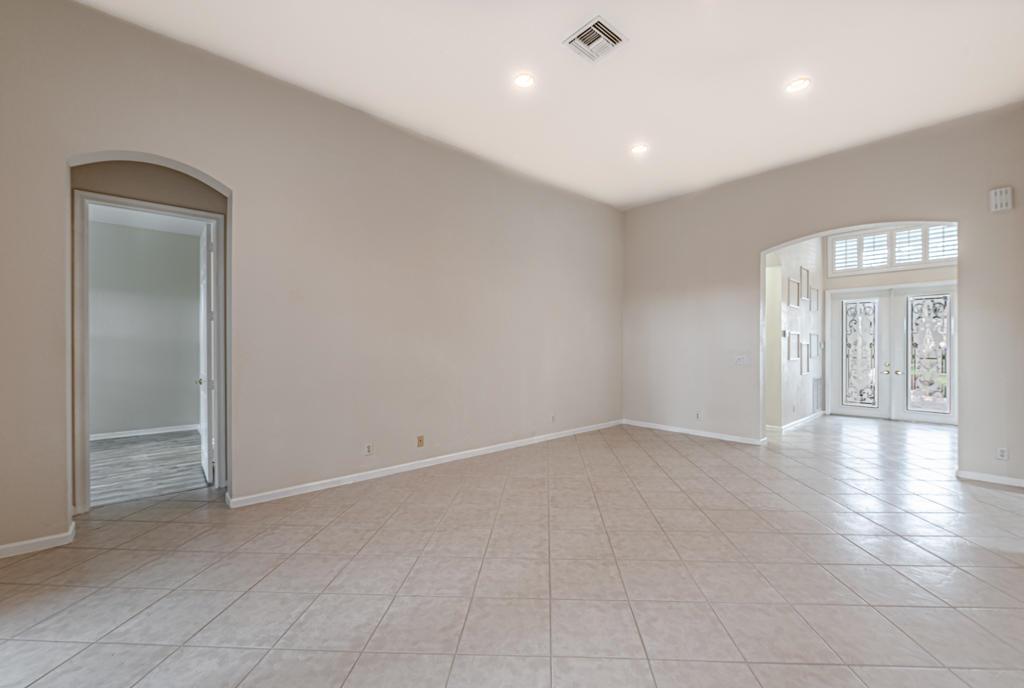 VENETIAN ISLES - Residential